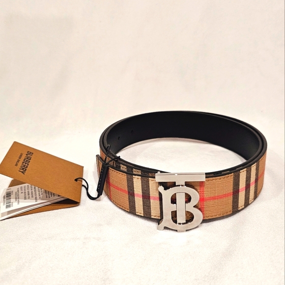 NEW BURBERRY TB  BEIGE CHECK BLACK LEATHER REVERSIBLE LOGO BUCKLE BELT 85 34 - Picture 1 of 3